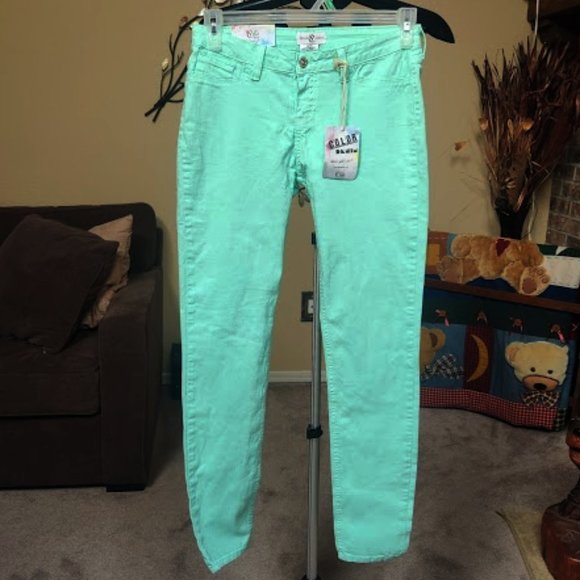 NWT Cello Jeans sz Junior 11 mint color - Picture 2 of 4
